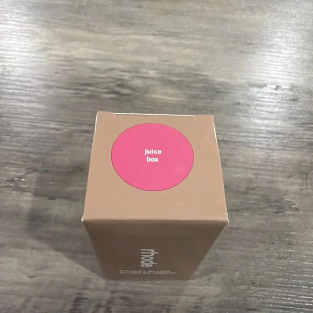rhode pocket blush in juice box - new in box - org price $24